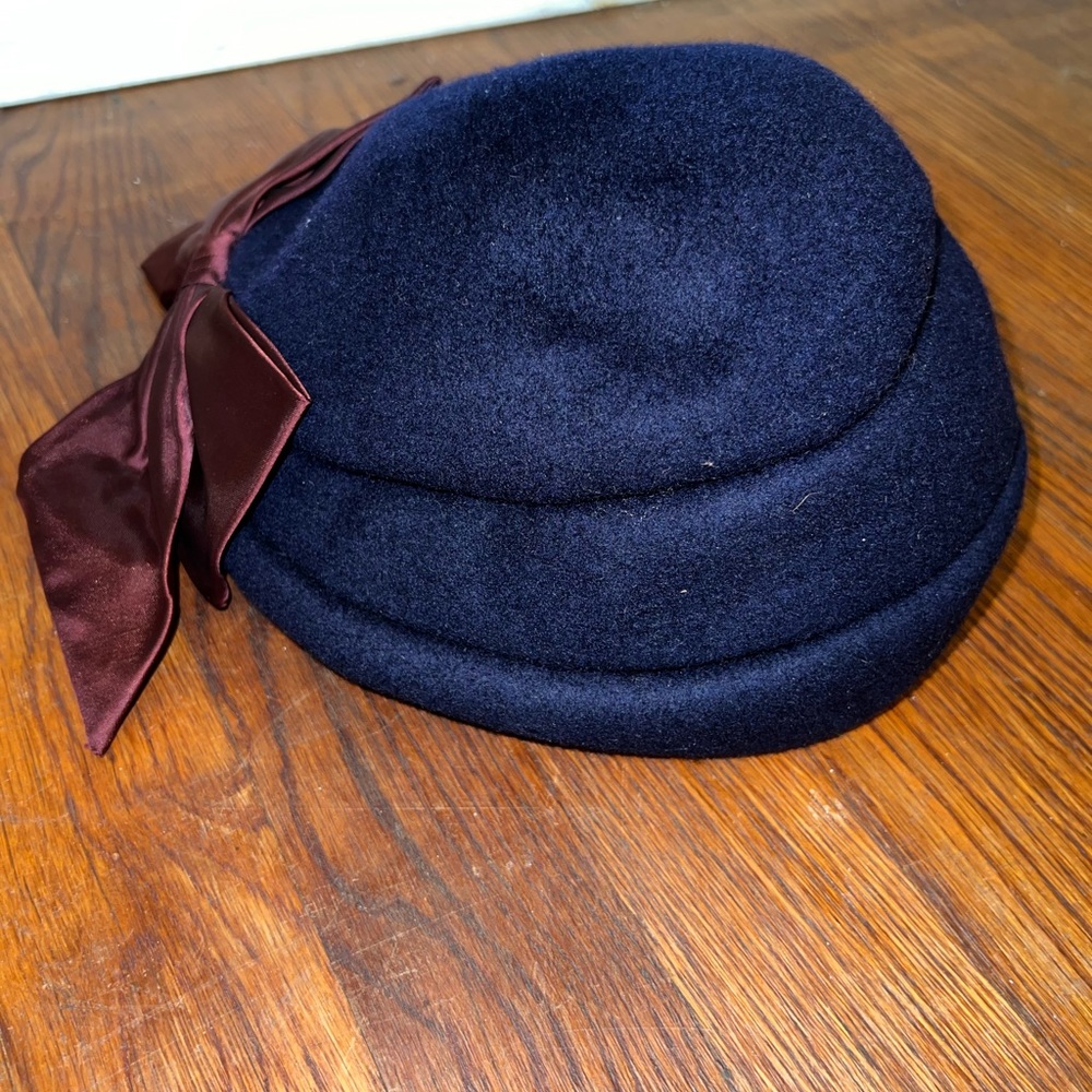 Vintage Henry pollak beret